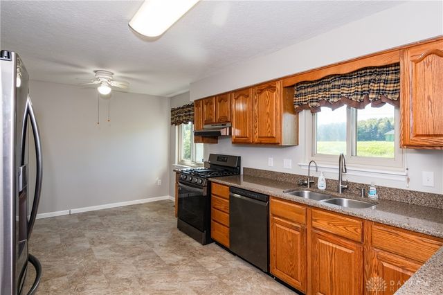 2046 Brandy Mill Lane, Dayton, OH 45459