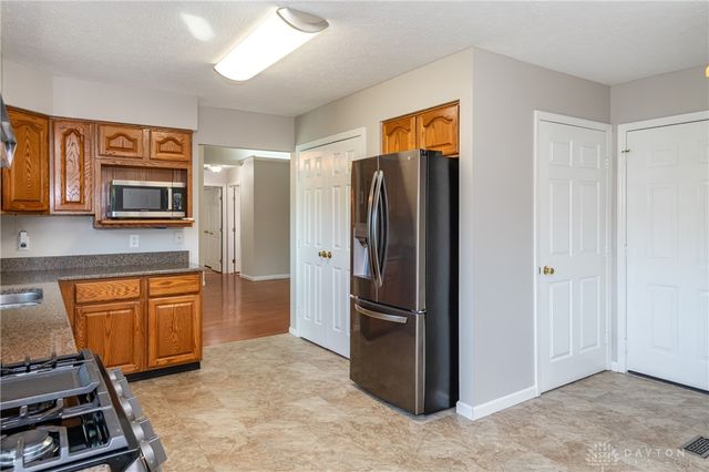 2046 Brandy Mill Lane, Dayton, OH 45459