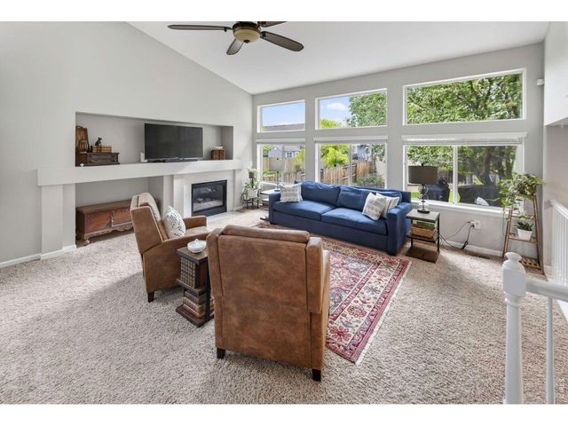 11884 Eudora Dr, Thornton, CO 80233
