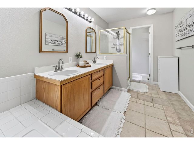 11884 Eudora Dr, Thornton, CO 80233