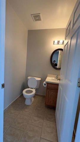 1426 Crimson Way, Walled Lake, MI 48390