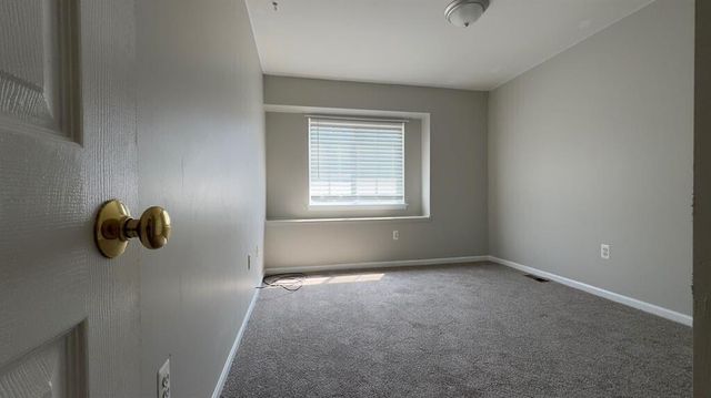 1426 Crimson Way, Walled Lake, MI 48390