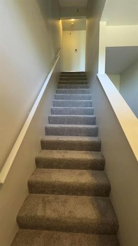 1426 Crimson Way, Walled Lake, MI 48390