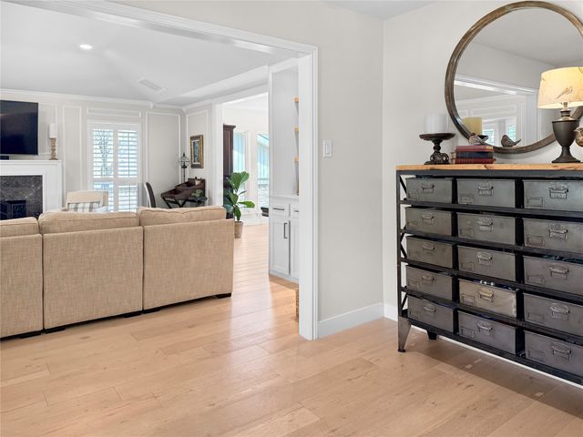 213 Canyon Valley Drive, Richardson, TX 75080