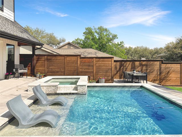 213 Canyon Valley Drive, Richardson, TX 75080
