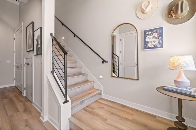 12001 Vista Parke DR 1402, Austin, TX 78726
