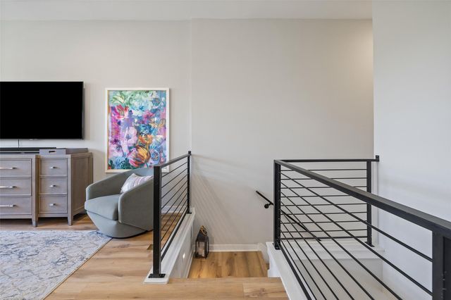 12001 Vista Parke DR 1402, Austin, TX 78726