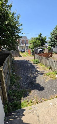 1861 CHESTNUT AVE, Trenton, NJ 08611