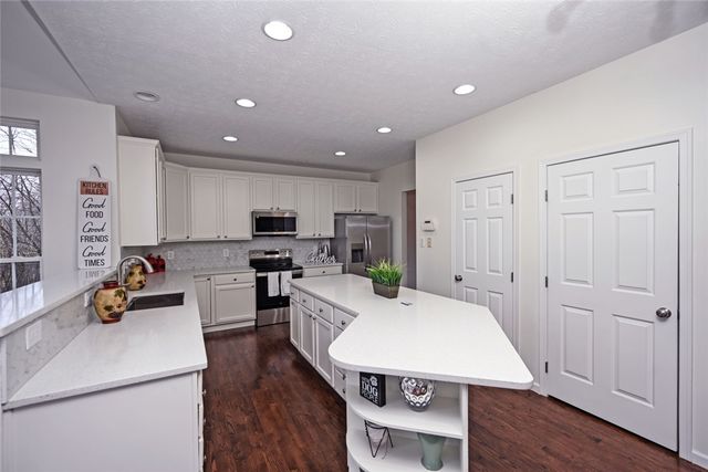 3533 Queen Victoria Court, Dayton, OH 45431