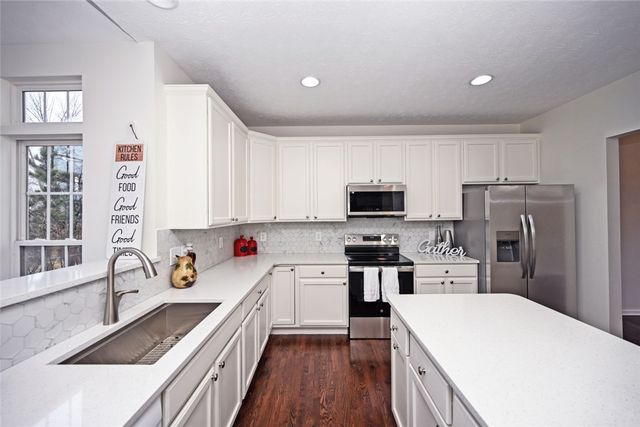 3533 Queen Victoria Court, Dayton, OH 45431