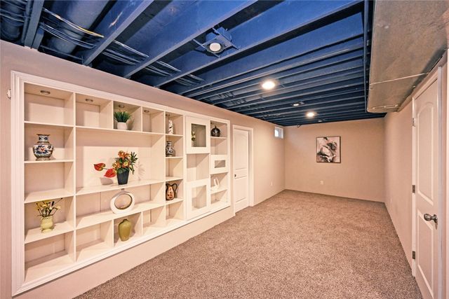 3533 Queen Victoria Court, Dayton, OH 45431