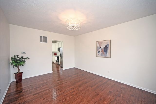 3533 Queen Victoria Court, Dayton, OH 45431