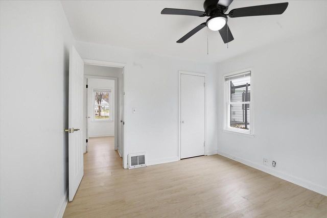 645 S 60th STREET, Milwaukee, WI 53214