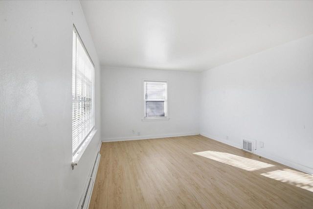 645 S 60th STREET, Milwaukee, WI 53214