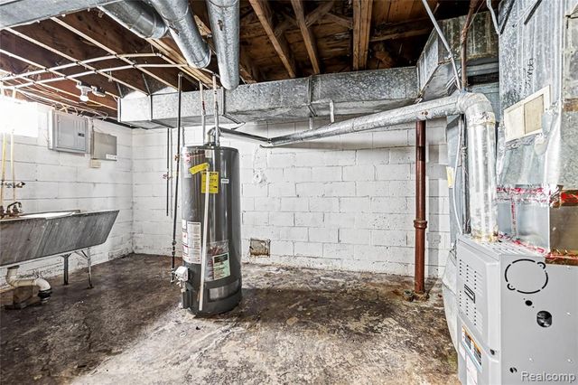 11960 Rossiter Street, Detroit, MI 48224