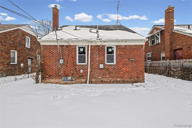 11960 Rossiter Street, Detroit, MI 48224