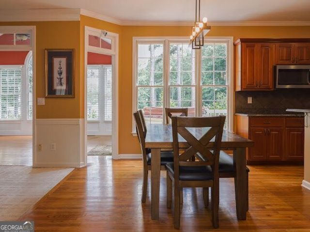 353 Lake Forest Court, Lawrenceville, GA 30043