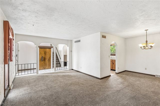 4100 Ivanhoe Drive, Lorain, OH 44053