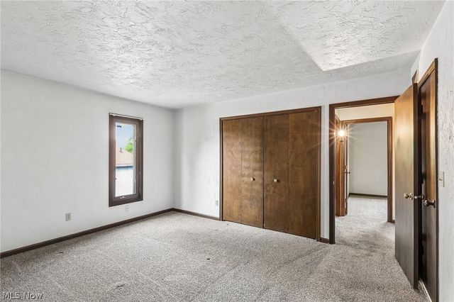 4100 Ivanhoe Drive, Lorain, OH 44053