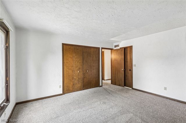 4100 Ivanhoe Drive, Lorain, OH 44053