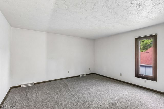 4100 Ivanhoe Drive, Lorain, OH 44053