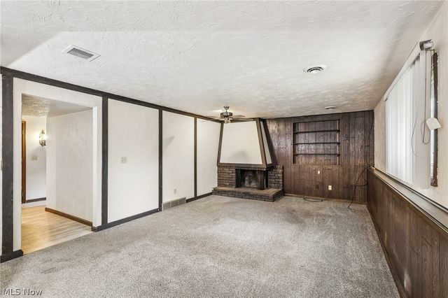 4100 Ivanhoe Drive, Lorain, OH 44053