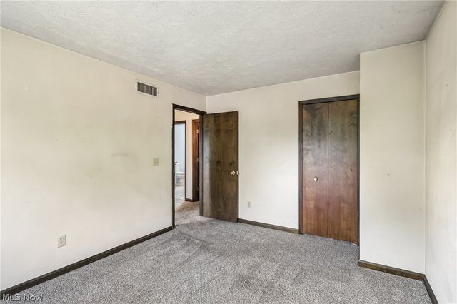 4100 Ivanhoe Drive, Lorain, OH 44053