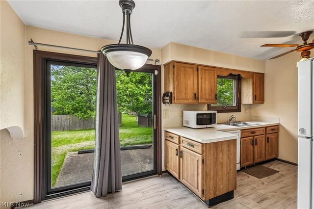 4100 Ivanhoe Drive, Lorain, OH 44053