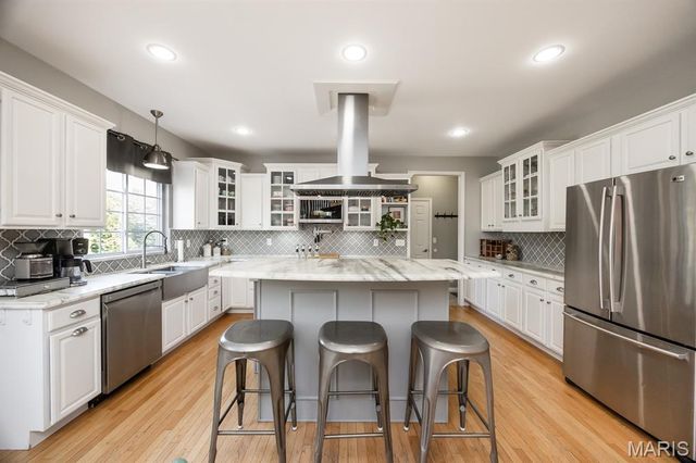 1401 Merganser Boulevard, Swansea, IL 62226