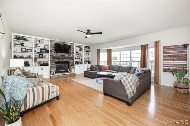 1401 Merganser Boulevard, Swansea, IL 62226