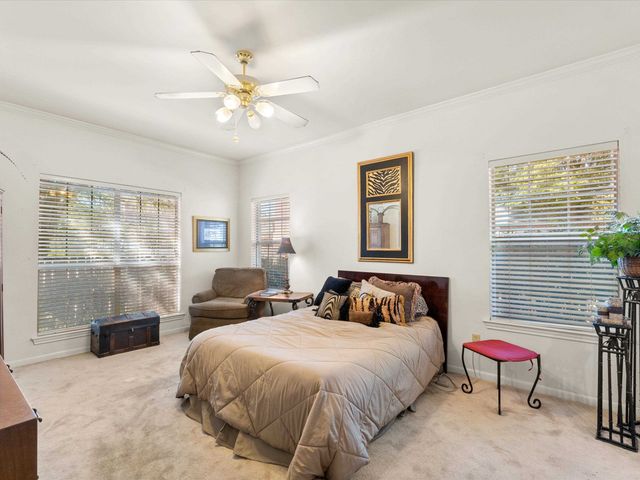 302 Hampton Court, Longview, TX 75605