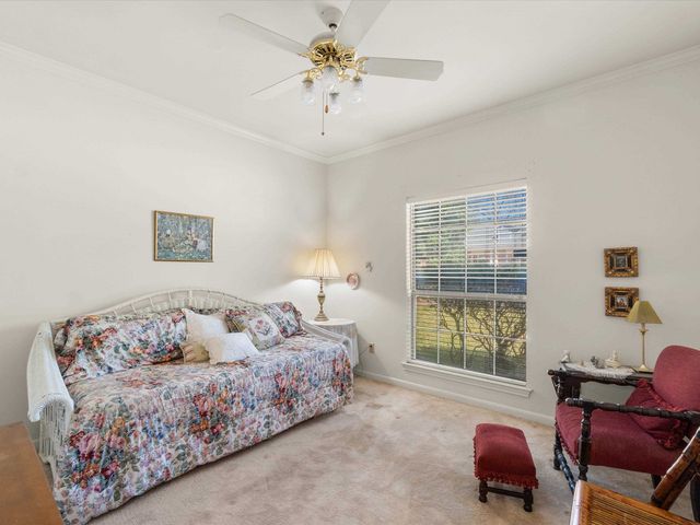 302 Hampton Court, Longview, TX 75605