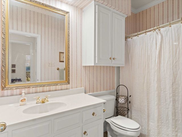 302 Hampton Court, Longview, TX 75605