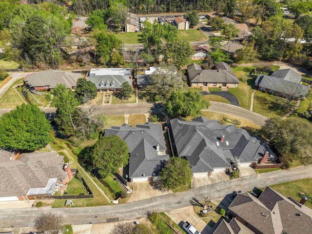 302 Hampton Court, Longview, TX 75605