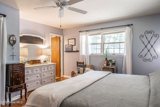 118 Lancashire Lane, Seven Lakes, NC 27376
