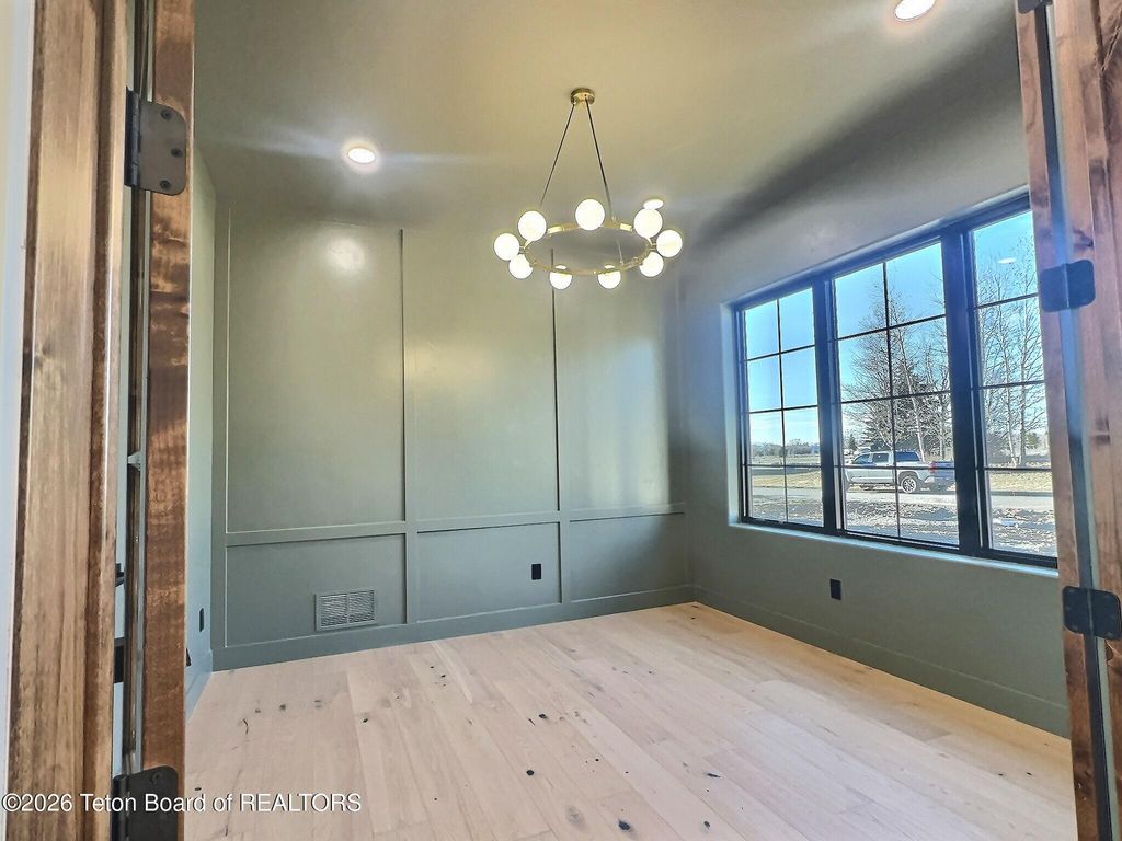 371 DESERT FOX Lane, Victor, ID 83455 photo 19