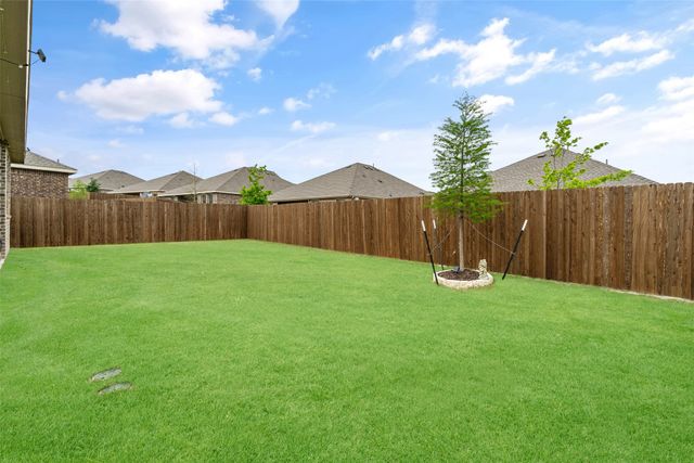 1317 Lazy Grove Drive, Anna, TX 75409