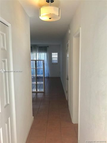 6715 N Kendall Drive 707, Pinecrest, FL 33156