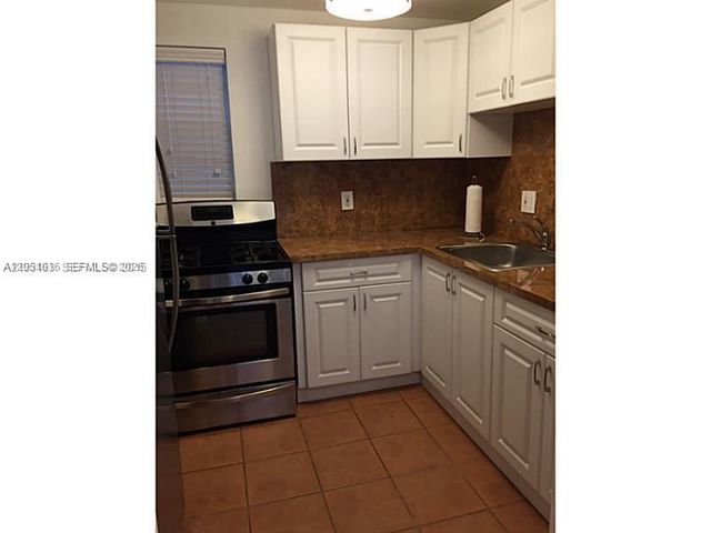 6715 N Kendall Drive 707, Pinecrest, FL 33156