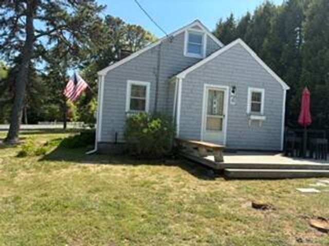 15 Ploughed Neck Road, East Sandwich, MA 02537