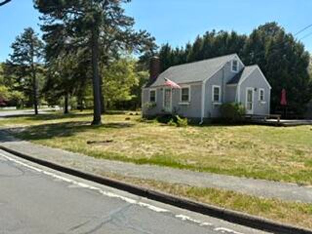 15 Ploughed Neck Road, East Sandwich, MA 02537