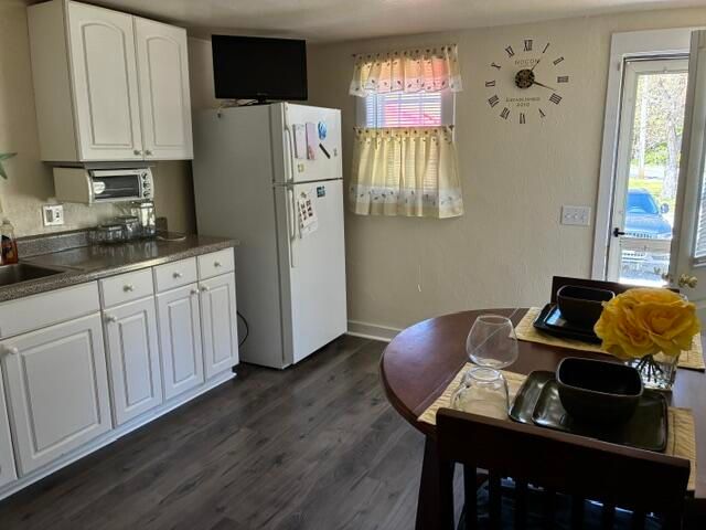 15 Ploughed Neck Road, East Sandwich, MA 02537