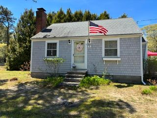 15 Ploughed Neck Road, East Sandwich, MA 02537