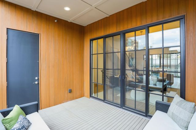 527 E North Street, Indianapolis, IN 46204