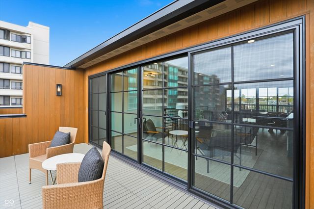 527 E North Street, Indianapolis, IN 46204