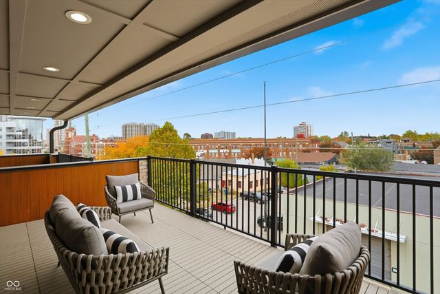 527 E North Street, Indianapolis, IN 46204