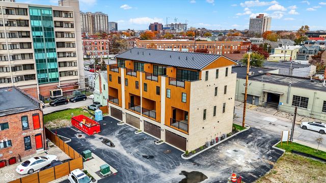 527 E North Street, Indianapolis, IN 46204