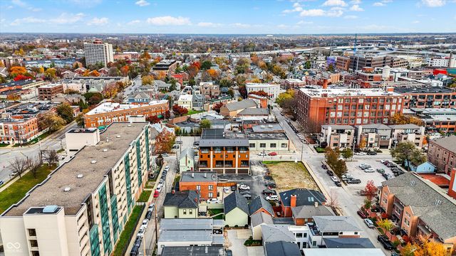 527 E North Street, Indianapolis, IN 46204