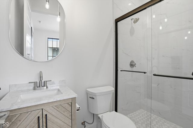 527 E North Street, Indianapolis, IN 46204