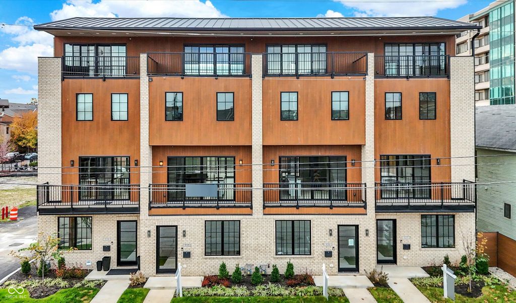 527 E North Street, Indianapolis, IN 46204
